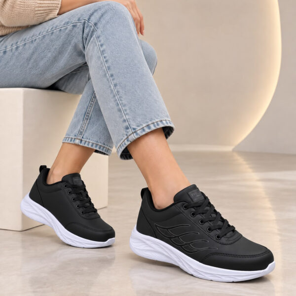 Parley 290 Zenne Spor Ayakkabı – Siyah Beyaz